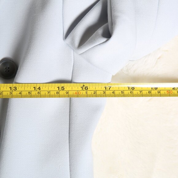 CLUB MONACO Classic Cutaway Double Breasted Blazer - Picture 13 of 17